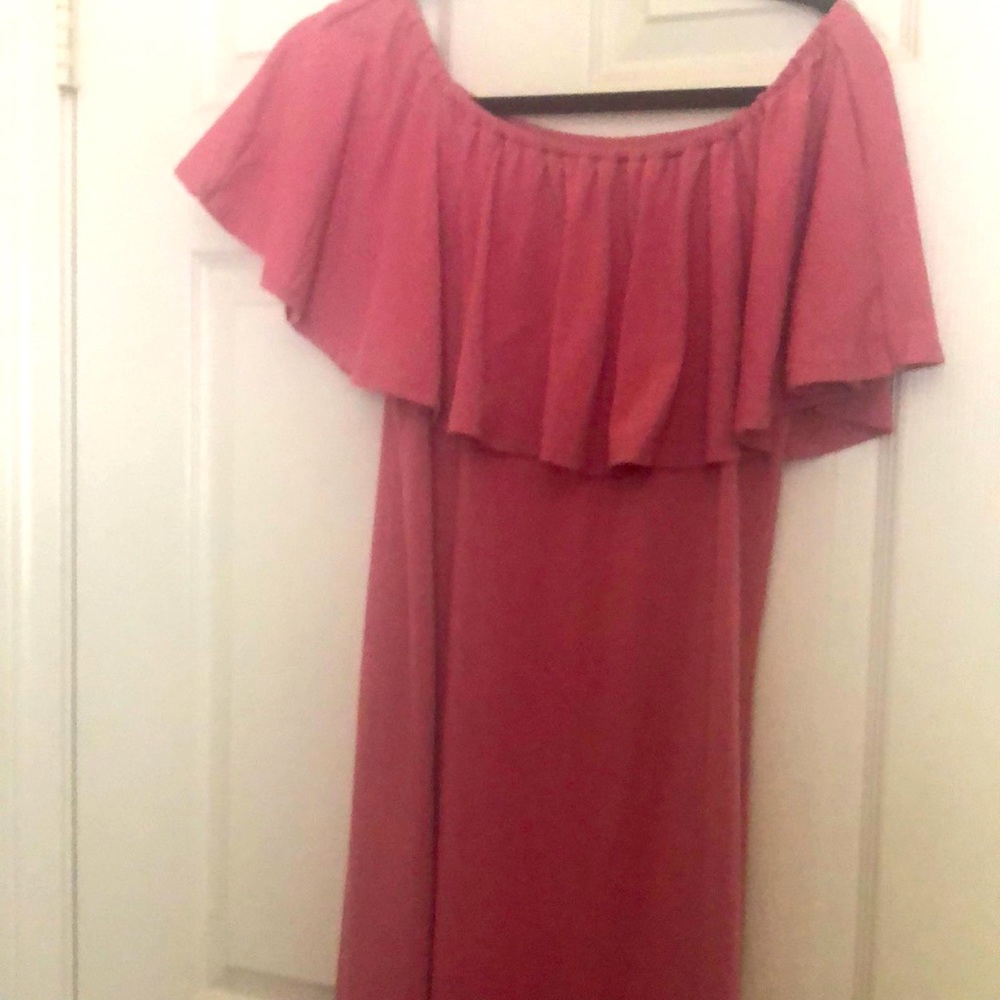 Light strapless pink dress